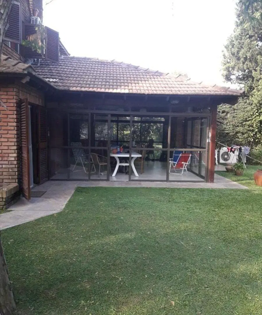VENTA CASA  EN  COUNTRY LAS LAJAS 4
