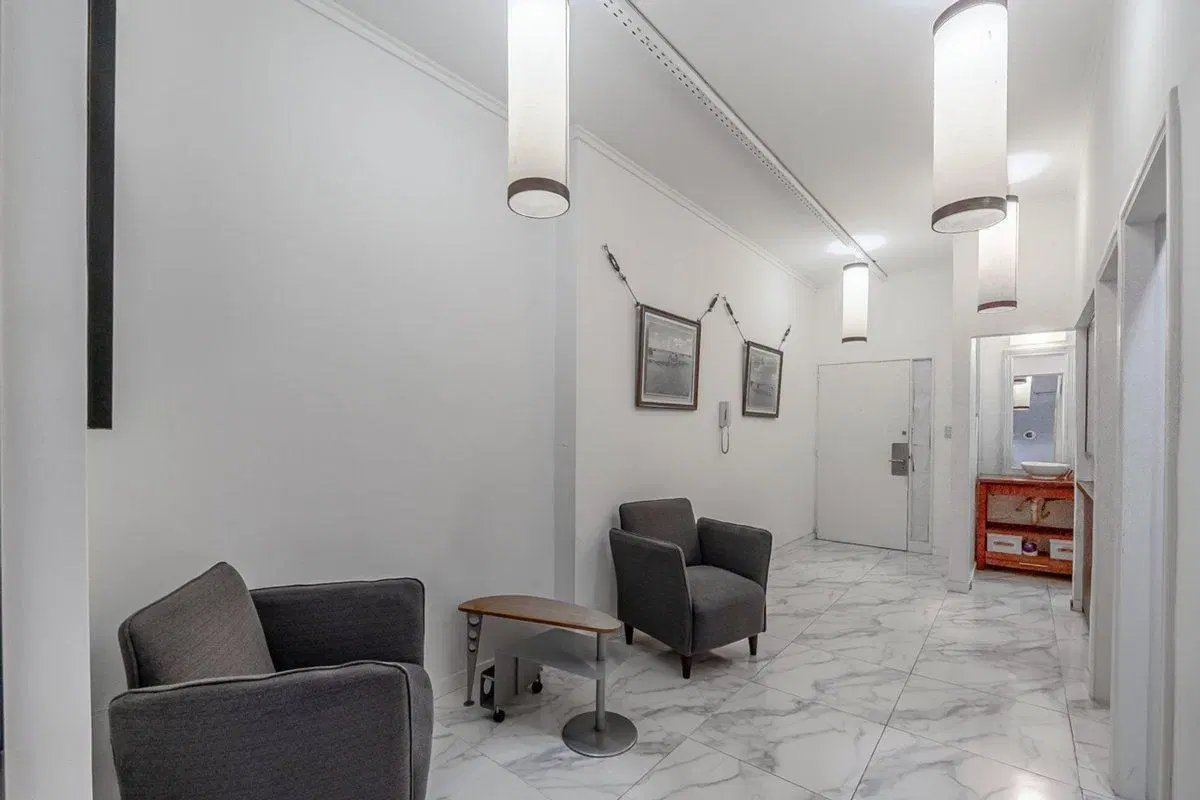 VENTA DE DEPARTAMENTO 3 AMBIENTES EN RECOLETA 4