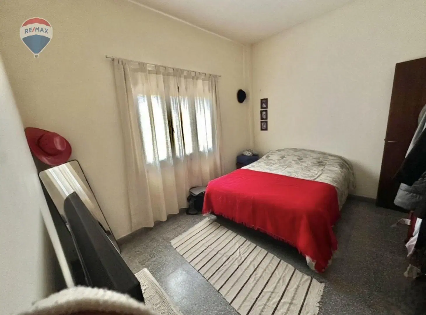 Venta Casa 4 Ambientes -Patio General-San Martin 3