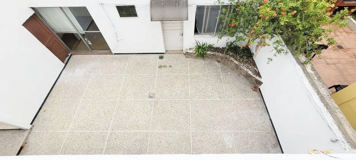 Casa en venta en Munro, lote propio, cochera 4