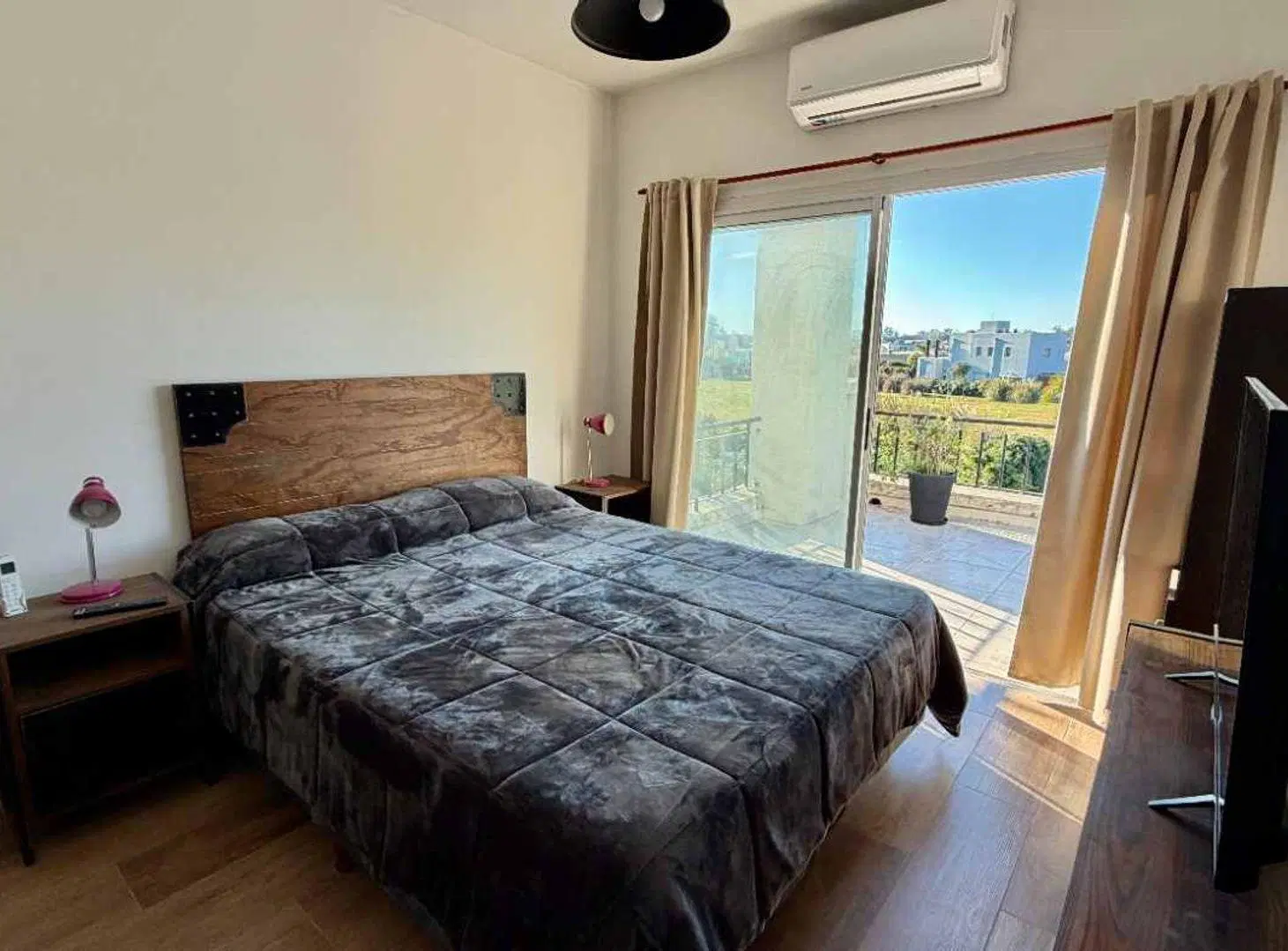 CASA EN VENTA 4 AMB EN SANTA ELENA PILAR DEL ESTE 5