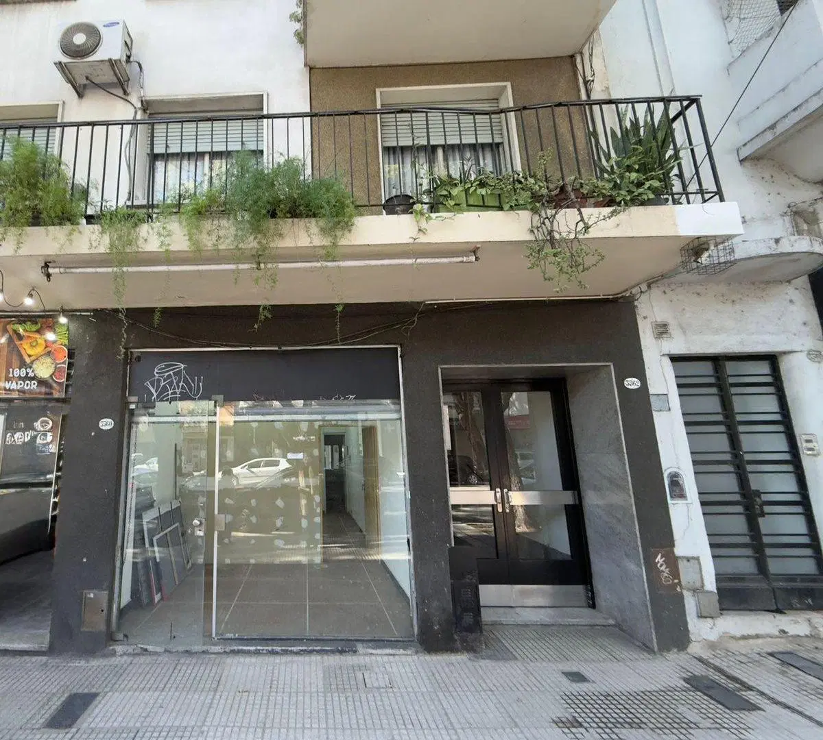 Local VENTA en Colegiales sobre Avenida Elcano 4
