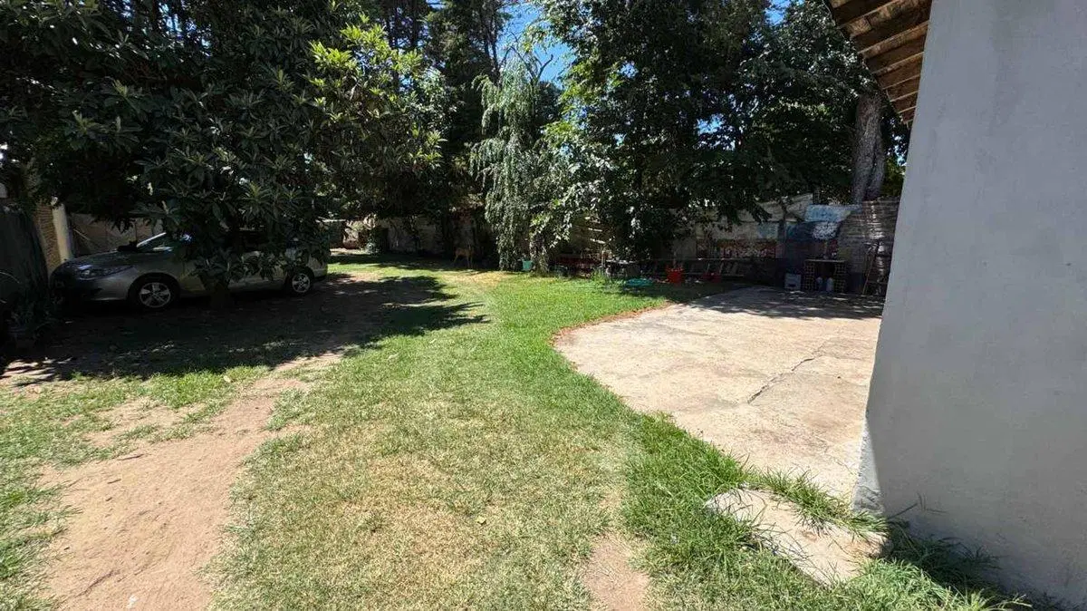 VENTA CASA 4 AMBIENTES CON PARQUE EN ESCOBAR 2