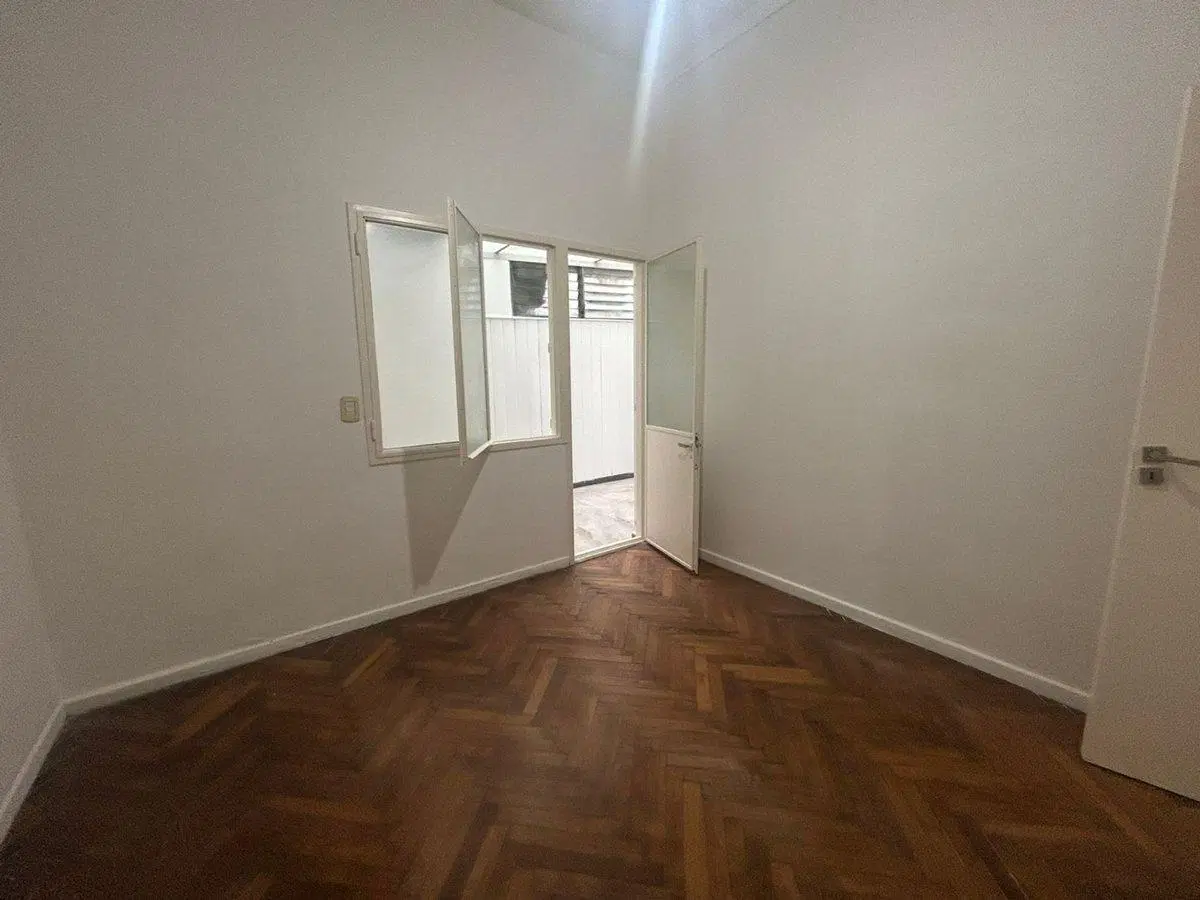 Venta Depto 3 amb. con patio techado 3