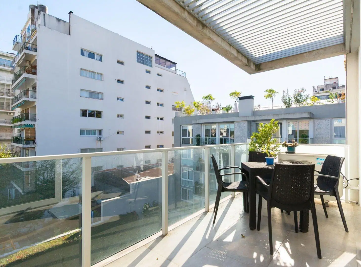 Venta 3 ambientes con terraza y cochera BELGRANO 4