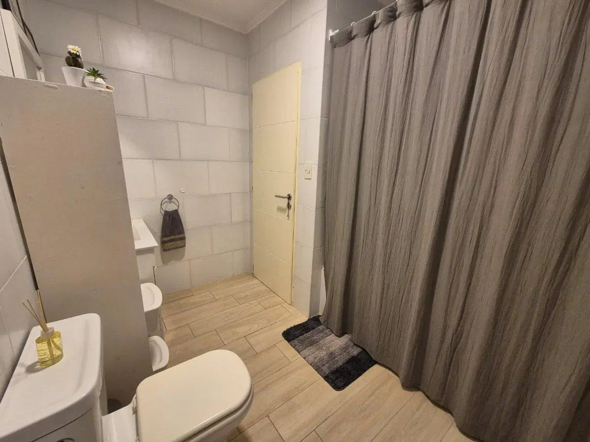 Alquiler 3 amb balcon 90mt cochera Pilar B Cerrado 5