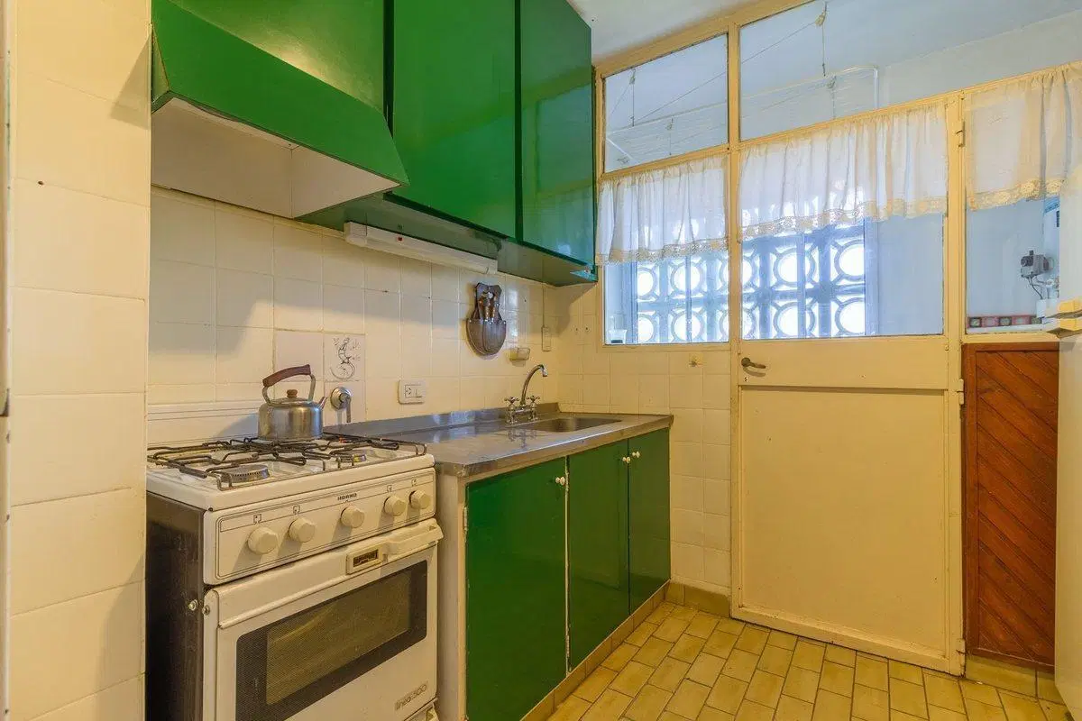 Venta departamento 4 amb - Con Balcón y Cochera 4