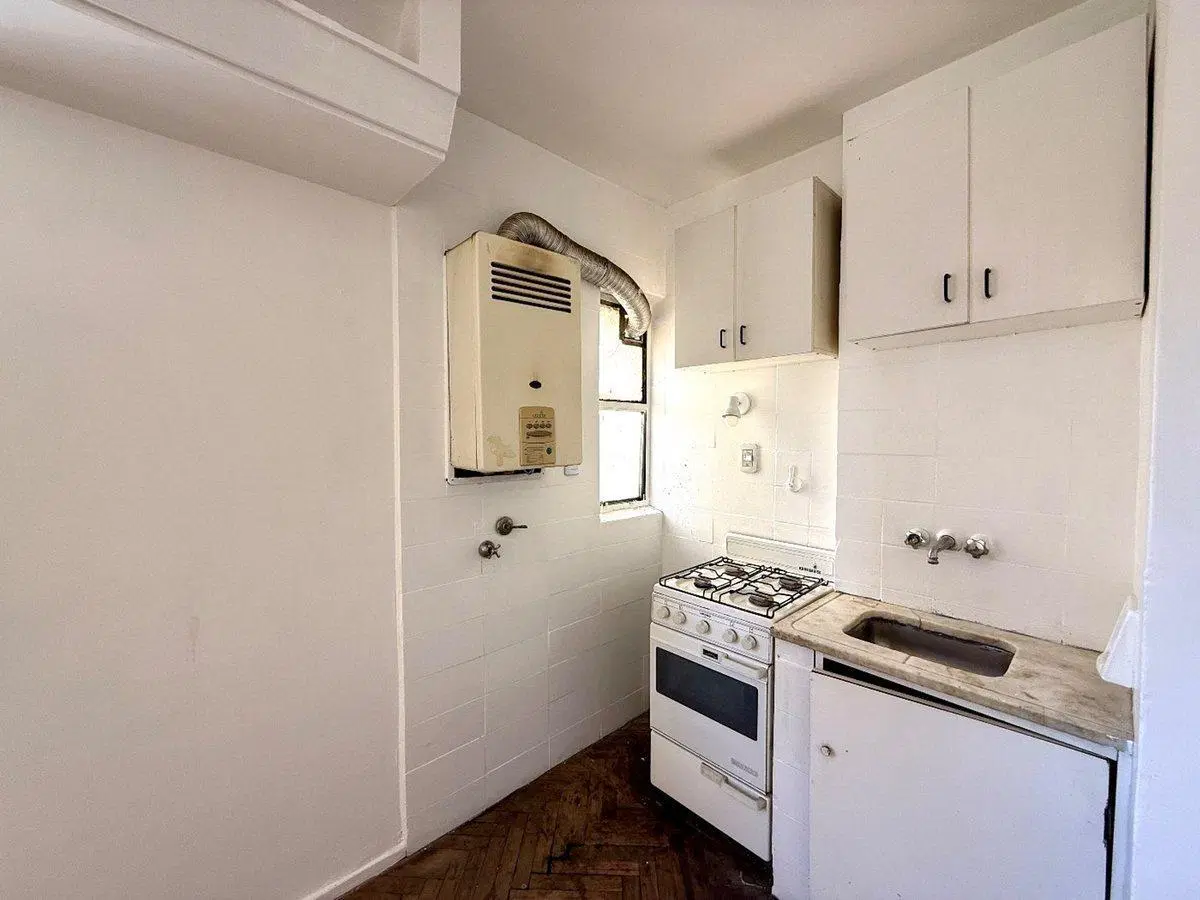 Departamento Monoambiente VENTA Balvaner Piso ALTO 4