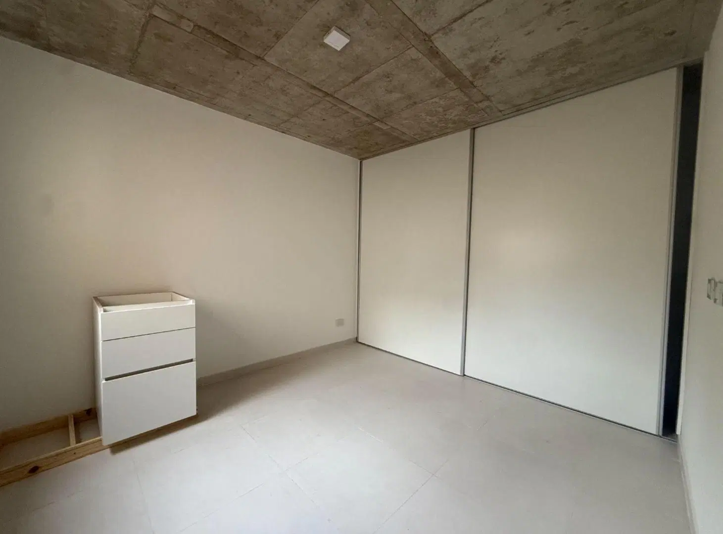 VENTA DE DEPTO A ESTRENAR 3 AMBIENTES 4