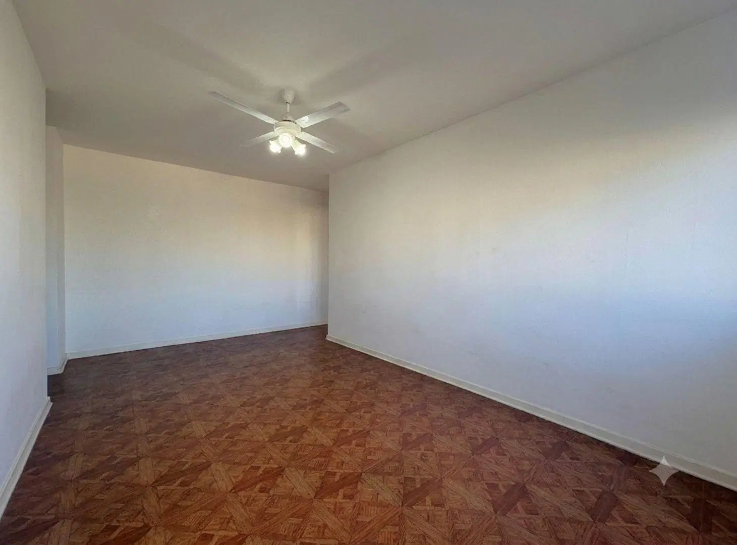DEPARTAMENTO EN VENTA VILLA LUGANO 3AMB fte plaza 4