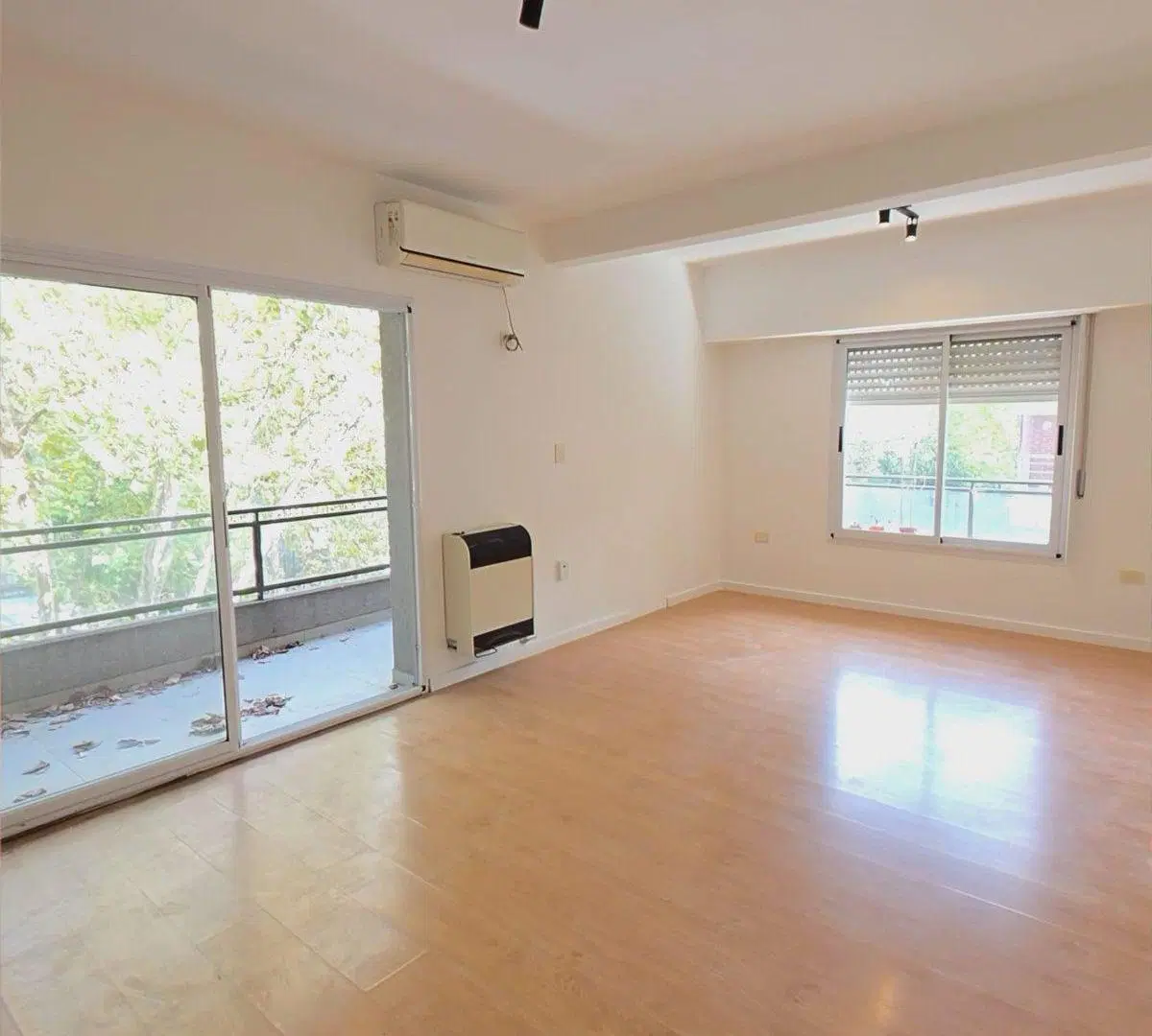 Departamento 2 ambientes Victoria con cochera 2