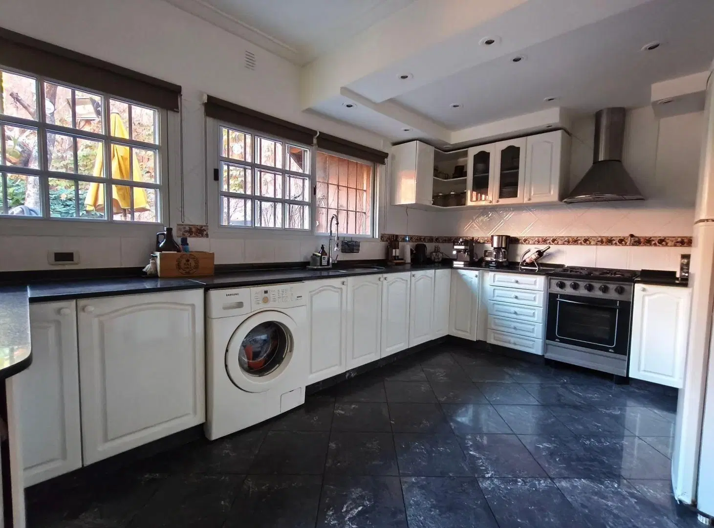 Casa 6 amb c/ patio, garage y playroom, Hurlingham 5
