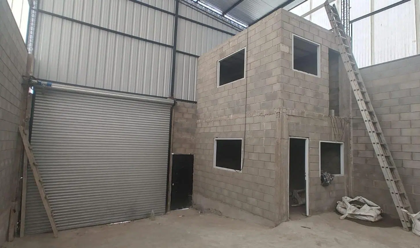GALPON de 300m2 a estrenar San Fernando 4