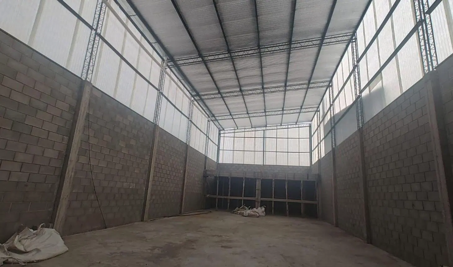 GALPON de 300m2 a estrenar San Fernando 5