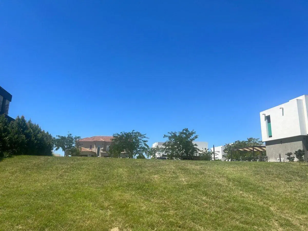 VENTA LOTE BARRIO MARINAS - PUERTOS DEL LAGO 4