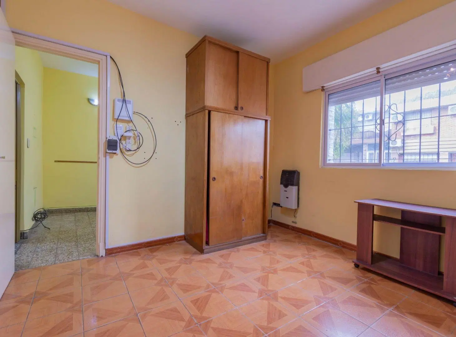 PH al frente - 4 ambientes con 2 patios y 2 baños 5