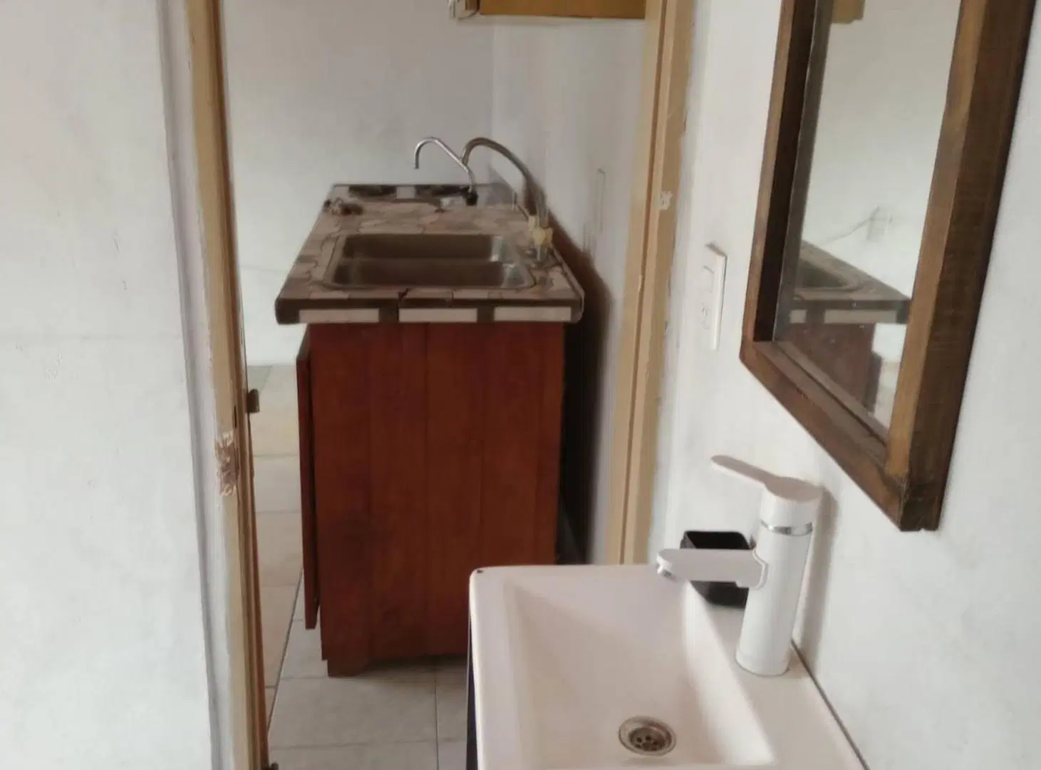Casa en venta 2 pisos En Gregorio De Laferrere 4