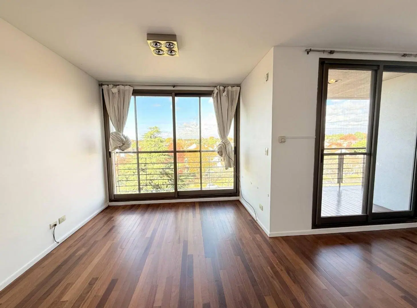 DEPTO. LOFT C/COCHERA. VISTA INMEJORABLE 2