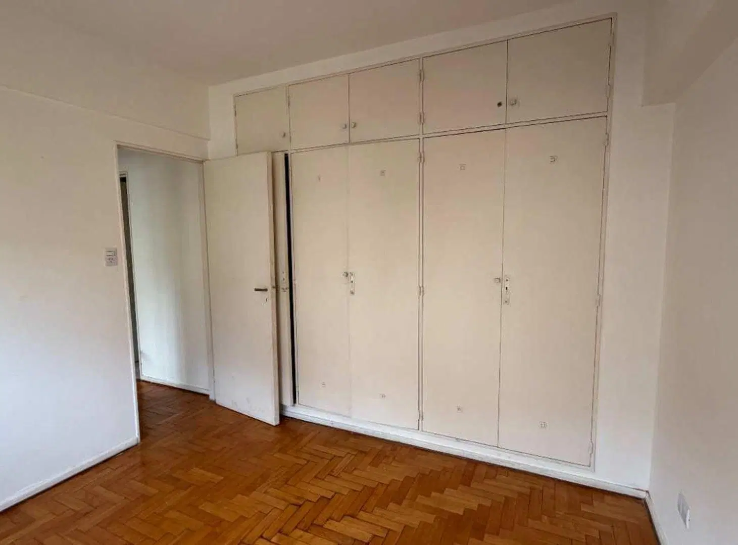 VENTA DEPTO 2 AMBIENTES ALMAGRO 4