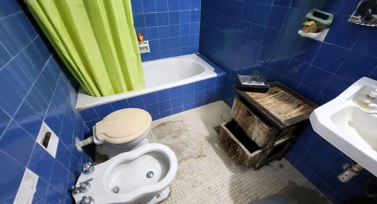 5 lotes con casa a reciclar en El Cazador 8
