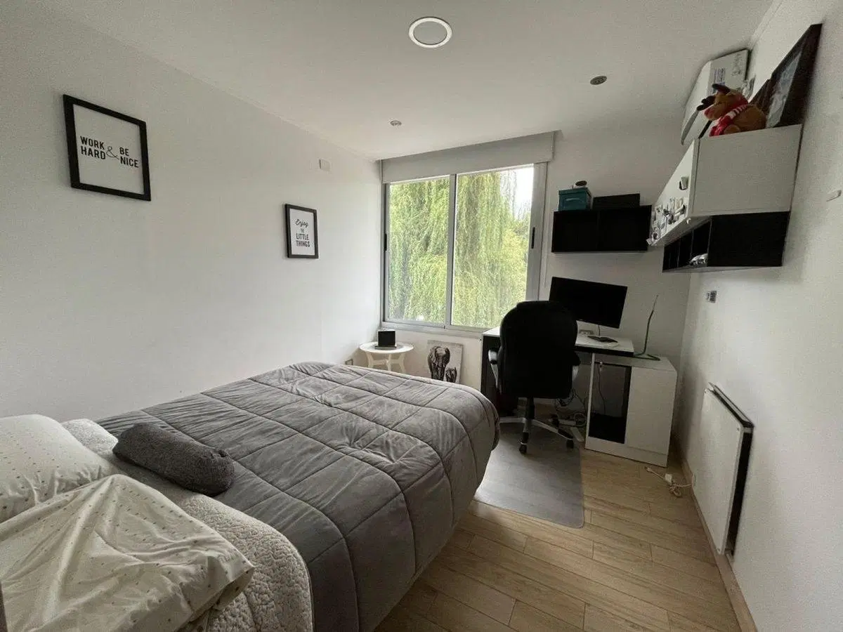 VENTA CASA EN WESTON, 5 DORMITORIOS 3