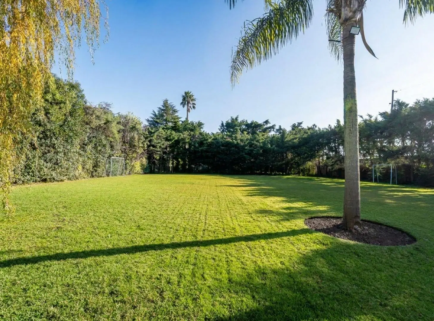 CASA EN VENTA 6 AMBIENTES EN B.C. EL RODAL CANNING 2