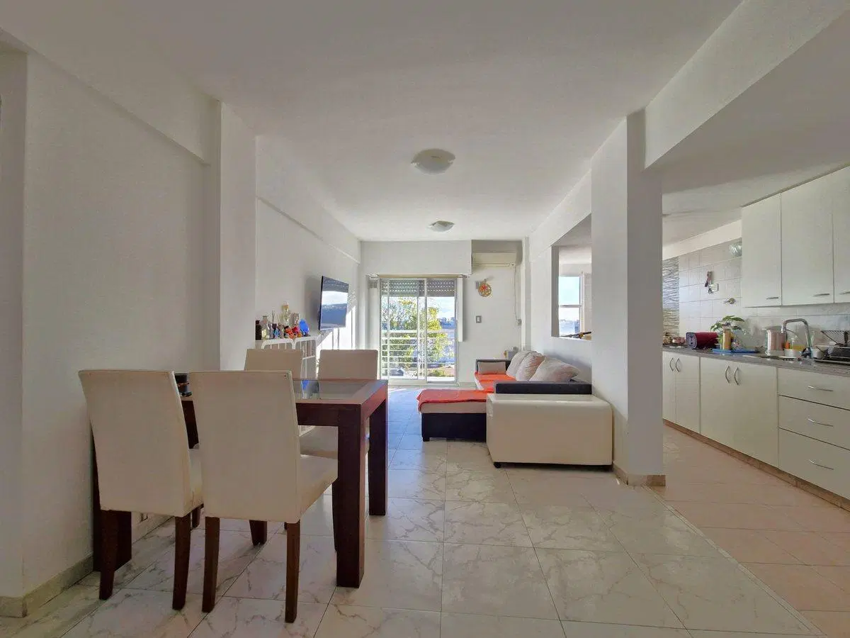 VENTA DEPARTAMENTO POMPEYA 2 AMB DIVISIBLE A 3 AMB 5