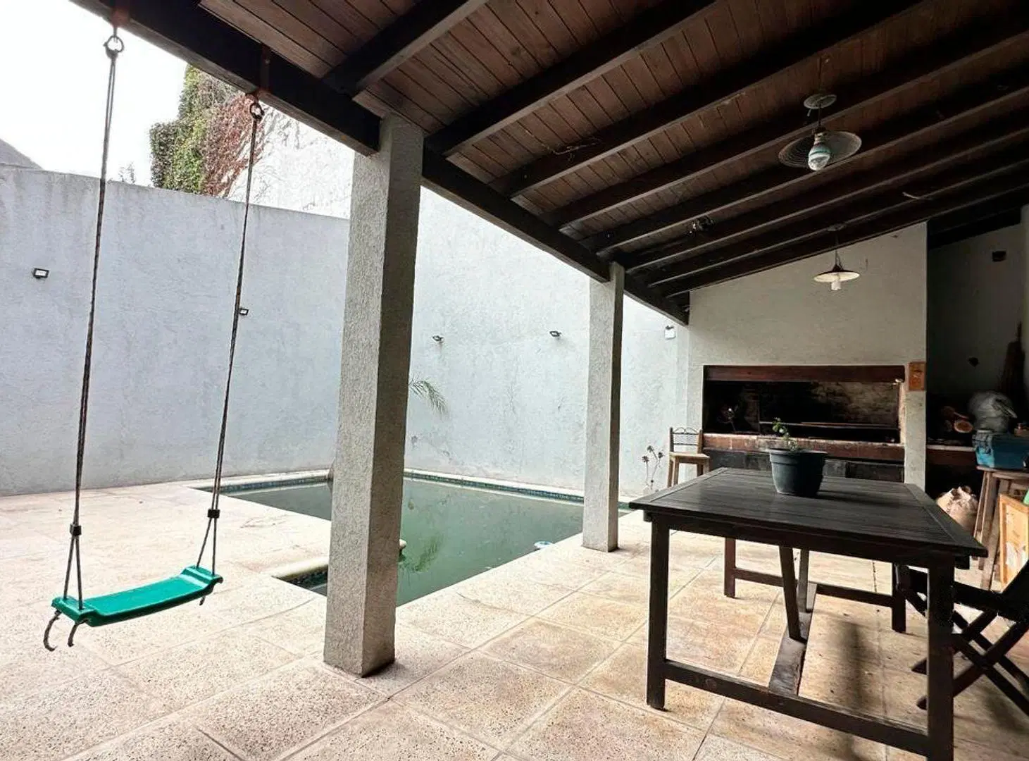 CASA EN VENTA 6 AMBIENTES VICENTE LOPEZ 3