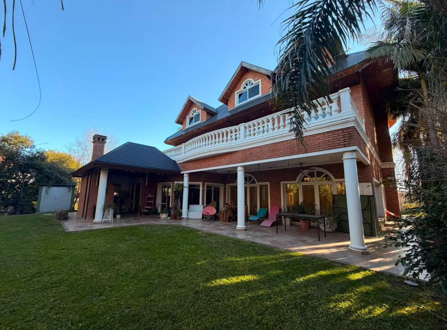 VENTA casa de 6 ambientes c/ escritorio BOATCENTER 2