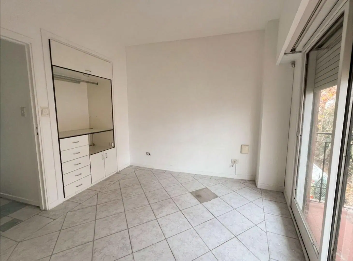 Venta Dpto 2 Amb Vicente Lopez c/ Cochera y Balcon 8