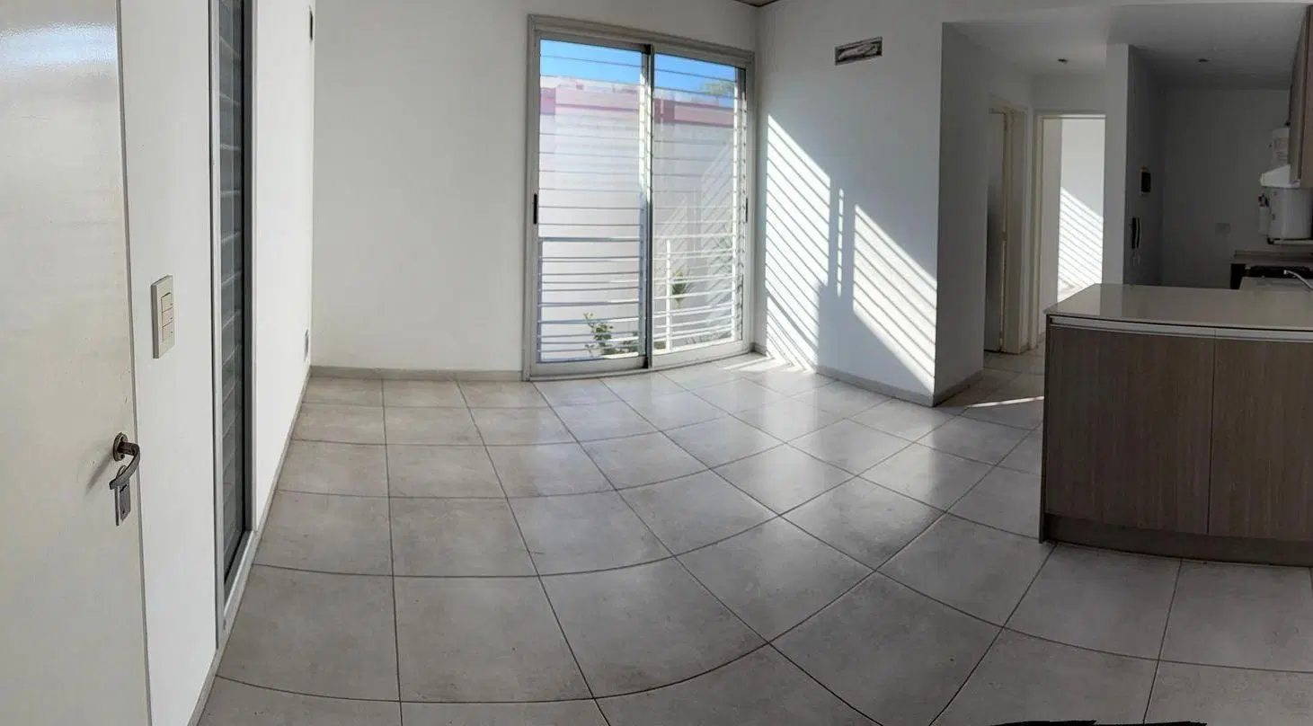 VENTA DEPARTAMENTO DOS AMBIENTES CASTELAR 5