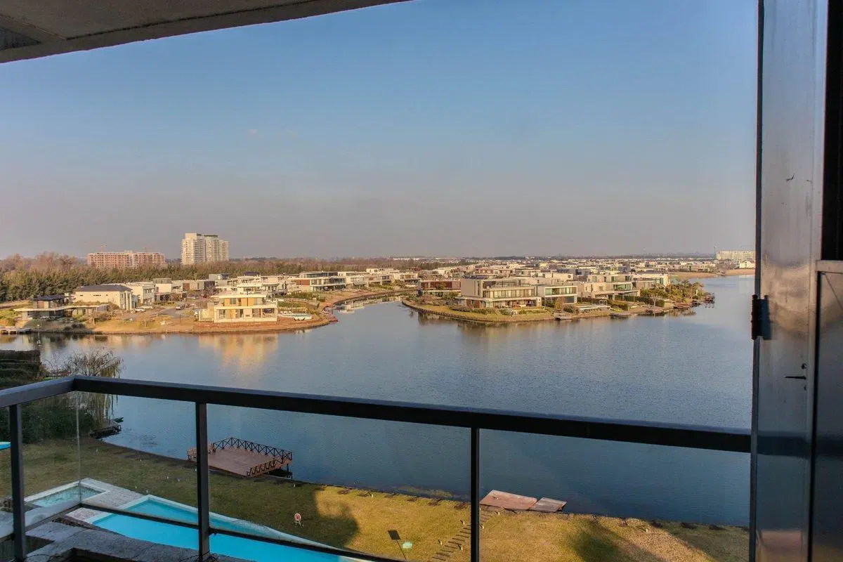 Venta departamento 2 amb Qbay Golf a la laguna 2