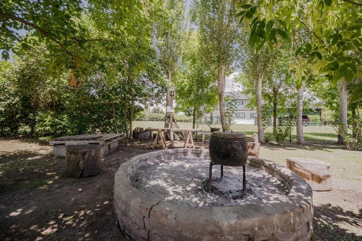 CASA EN VENTA EN B. CERRADO LA ESCONDIDA, PILAR 4