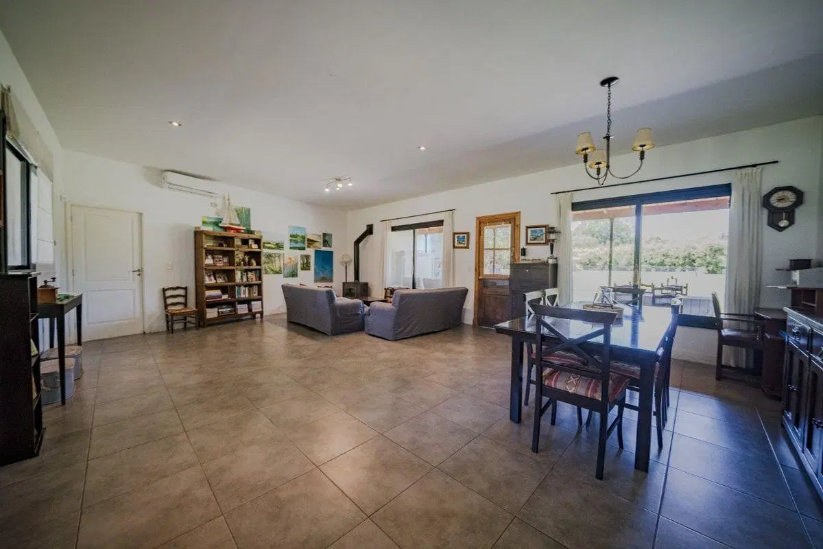 CASA EN VENTA EN B. CERRADO LA ESCONDIDA, PILAR 2