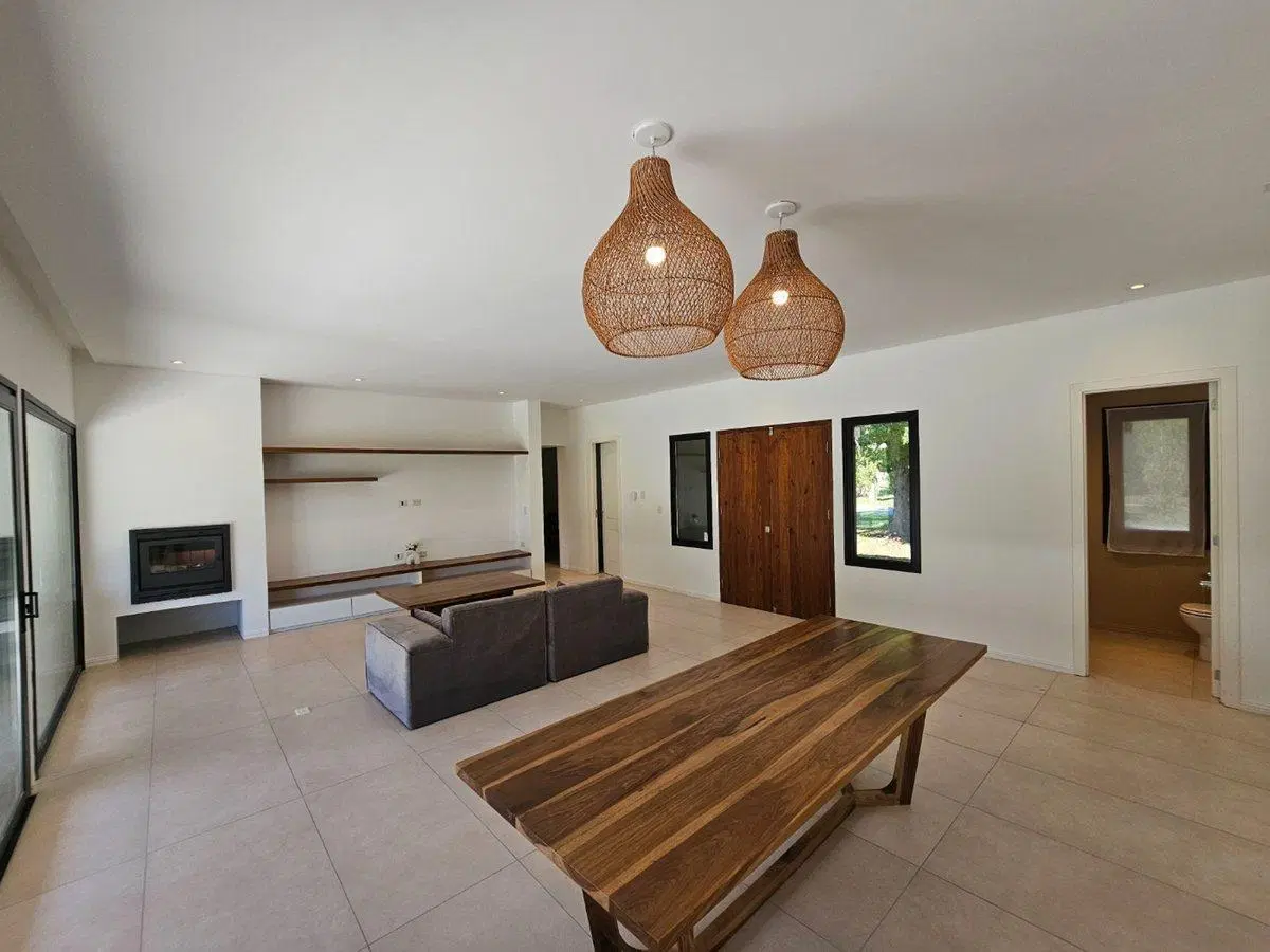 CASA VENTA Exaltación de la Cruz 5 amb A ESTRENAR 2