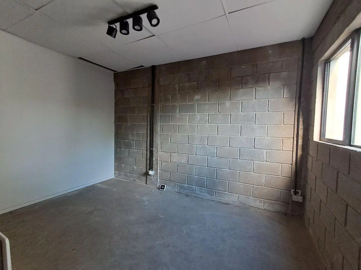 Venta Galpón en Troncos de Talar - Tigre -Estrenar 8