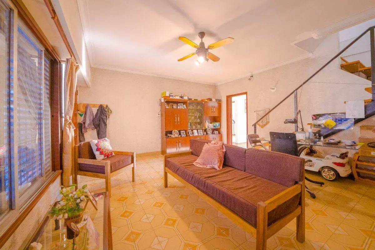 VENTA CASA 5 AMBIENTES VILLA ADELINA 5