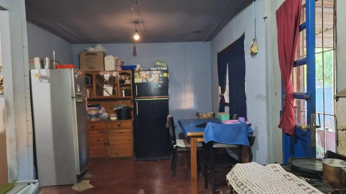 VENTA 3 AMBIENTES SOBRE TERRENO PROPIO BENAVIDEZ 3