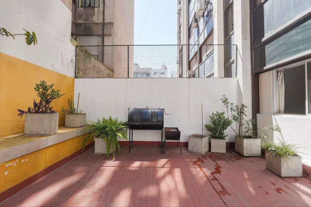 2 AMBIENTES CON TERRAZA EN RETIRO Y SEGURIDAD 2