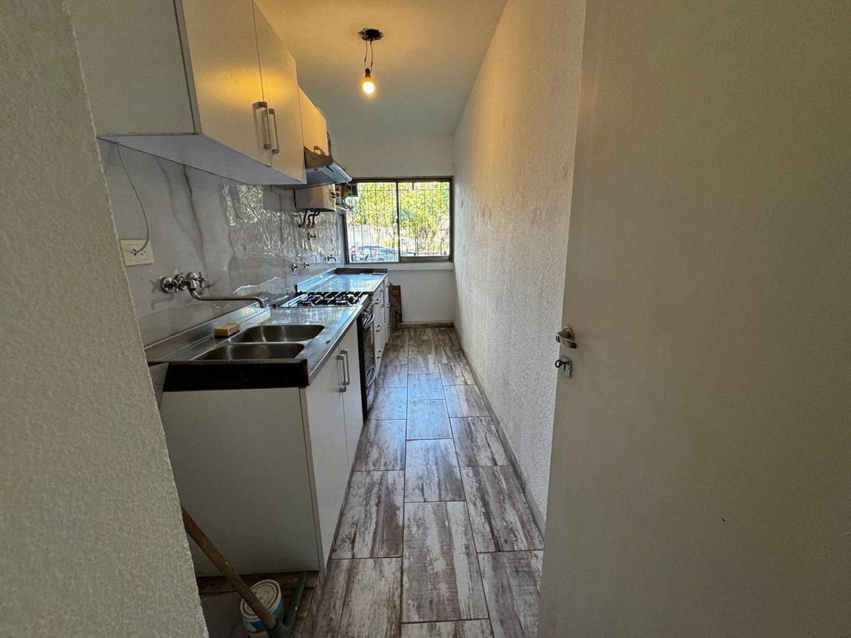 Foto de DEPARTAMENTO en VENTA MARTINEZ 3 AMB LUMINOSO, imagen 3