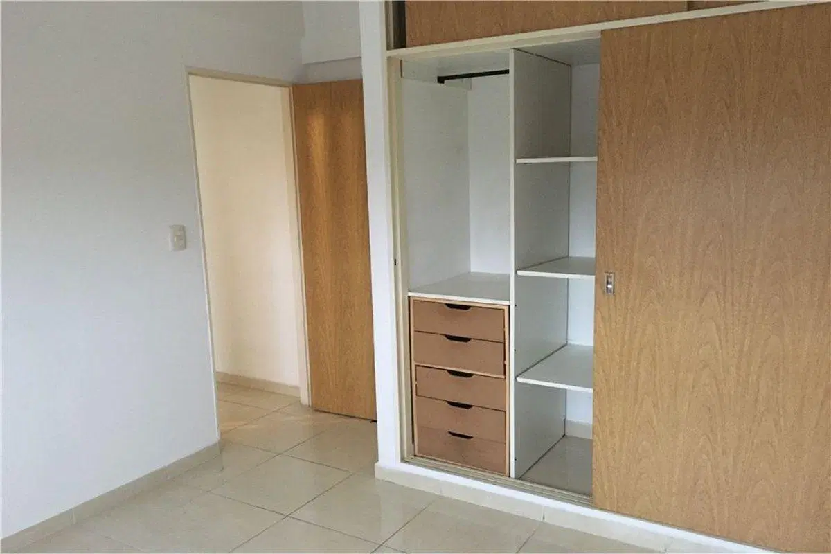 Departamento 2 ambientes venta San Fernando 8