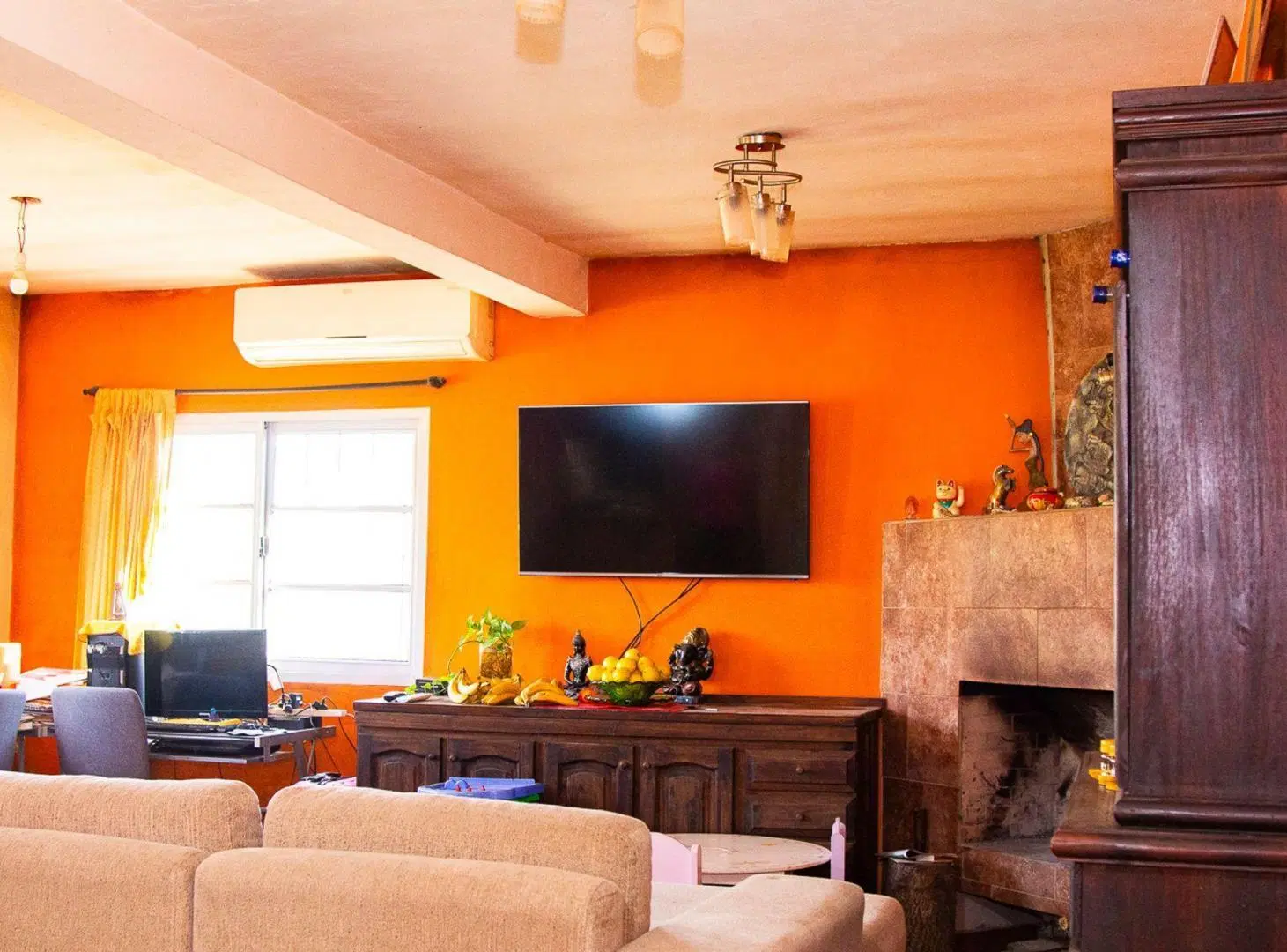 VENTA CASA 330 M² EN LOTE DE 2.531 M²- PILAR 8