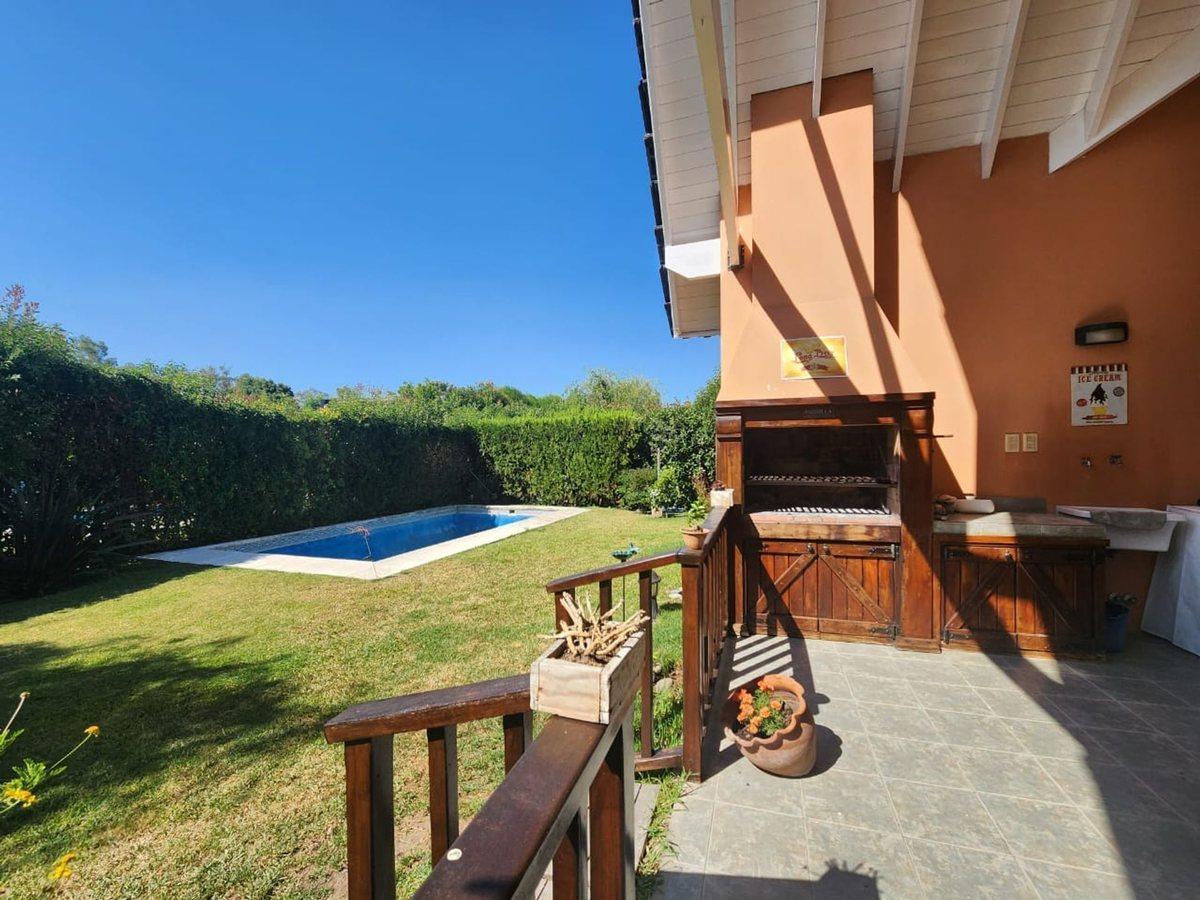 Foto de CASA EN ALQUILER CON MUEBLES EN BENAVIDEZ GREENS, imagen 2