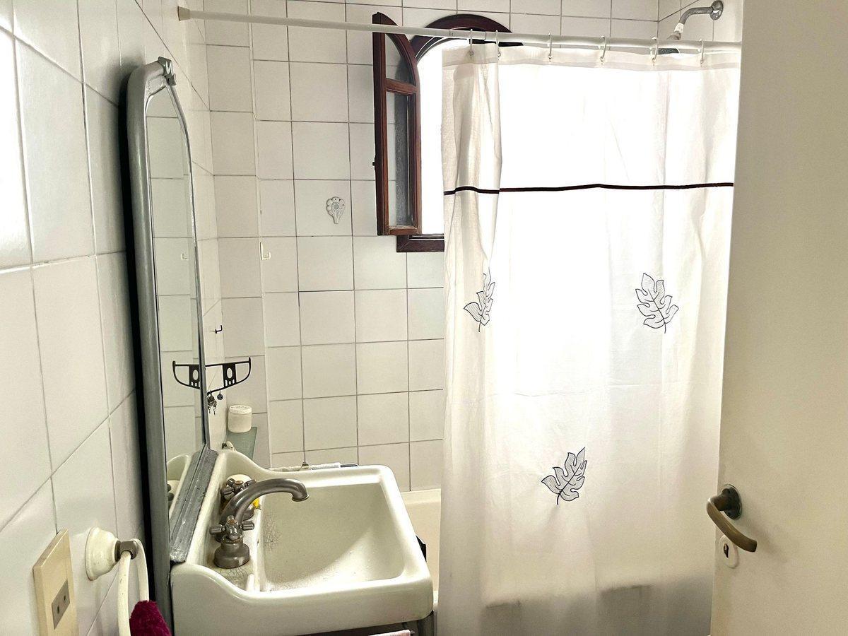 Foto de Venta PH 4 ambientes Vicente Lopez con patio, imagen 4