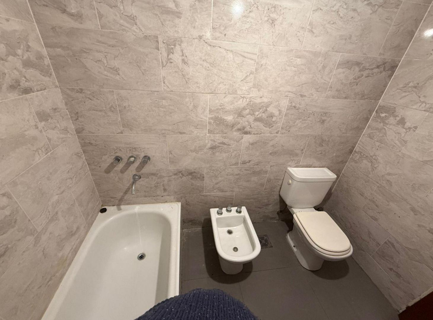 Foto de ALQUILER Monoambiente en Tribulato 795 PISO ALTO, imagen 5