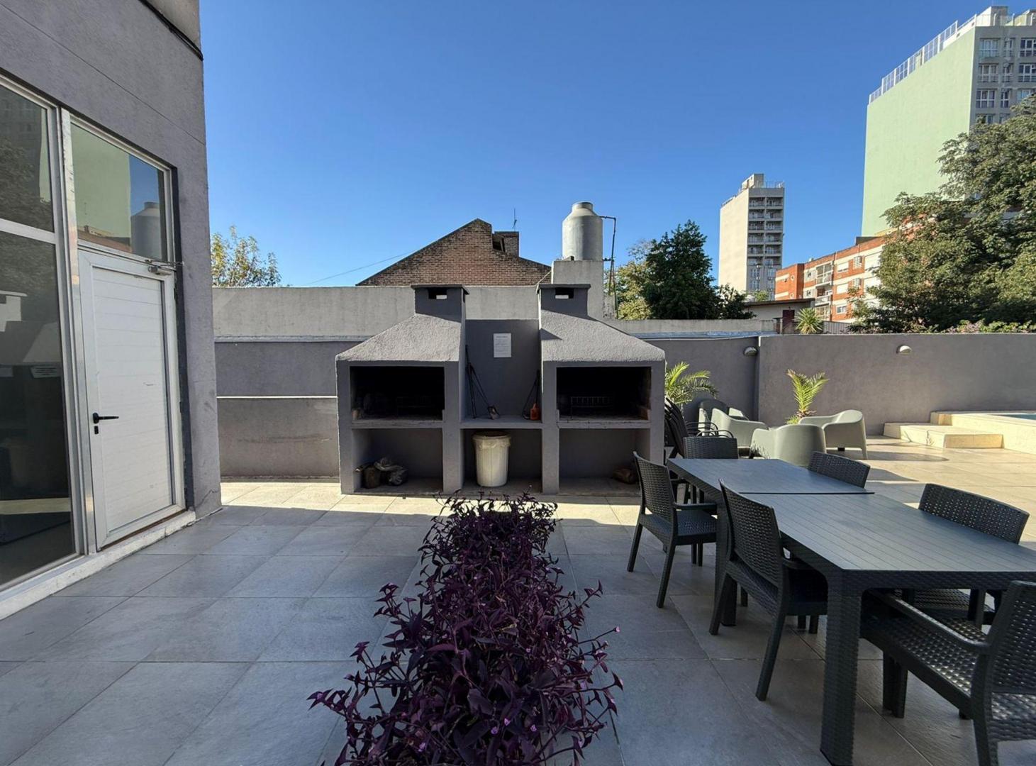 Foto de ALQUILER Monoambiente en Tribulato 795 PISO ALTO, imagen 1
