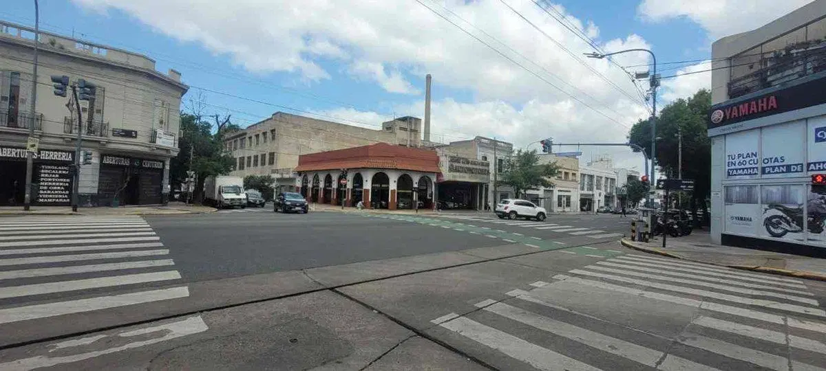 Lote BOEDO p/shopping o uso mixto.  22.000 m² cub 5