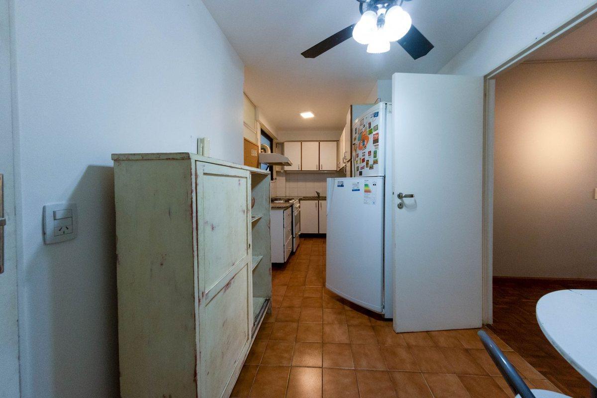 Foto de VENTA DEPTO 4 AMB BARRIO NORTE COCHERA APTO CREDIT, imagen 5