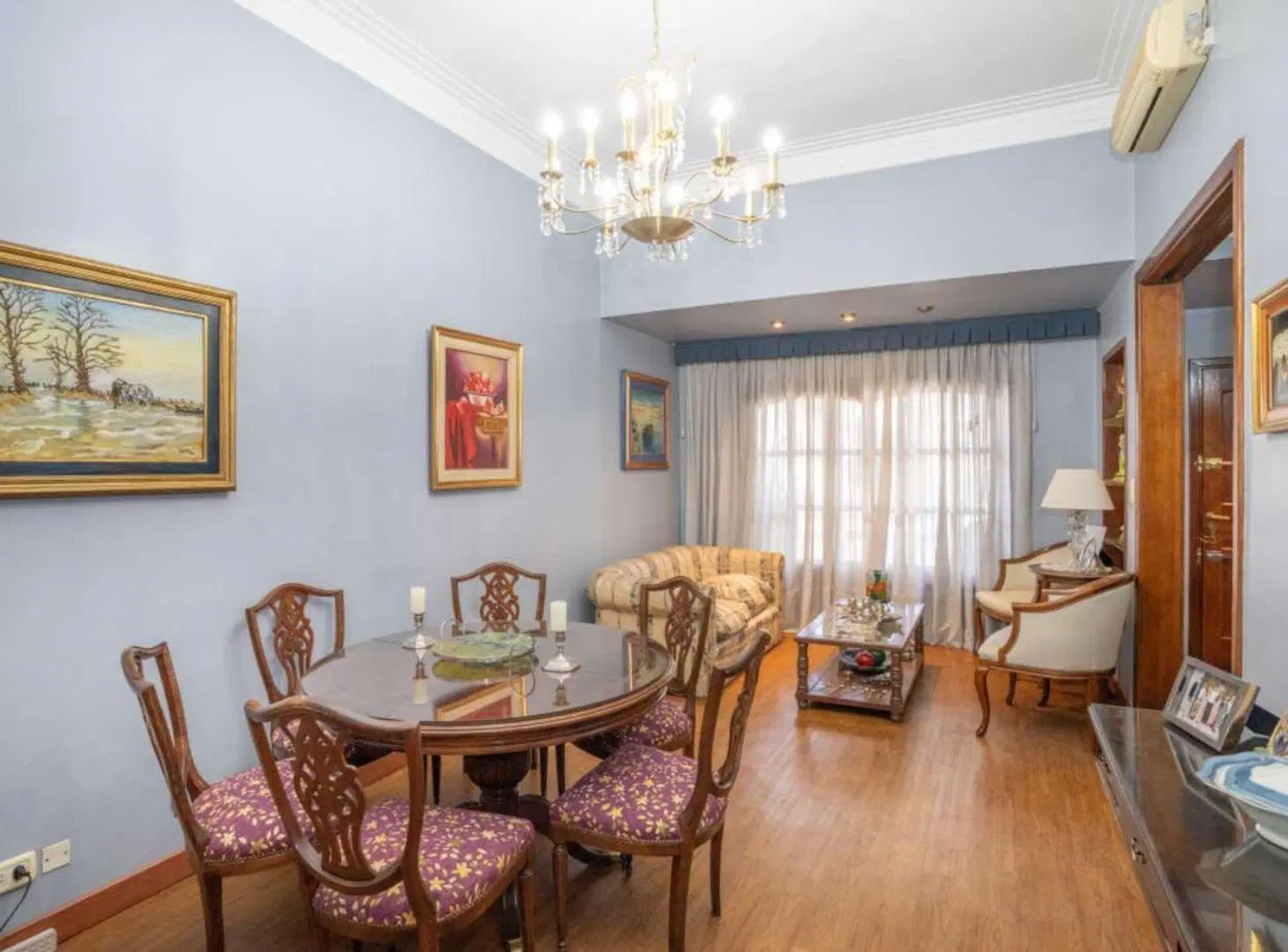 Casa c/jardin y parrilla en venta en Florida Este 8