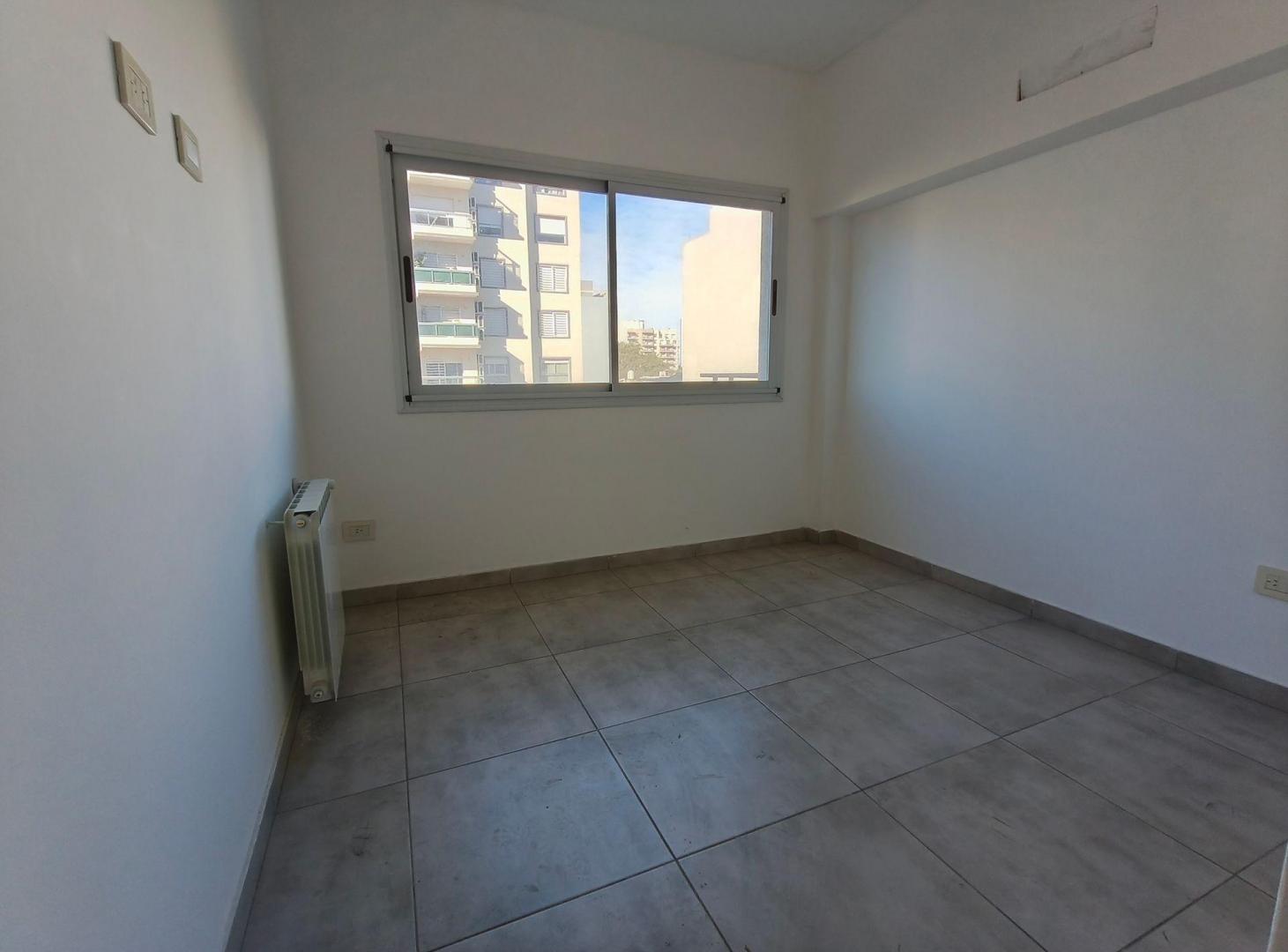Foto de 3 Ambientes c/ DVH Apto Crédito en Morón, imagen 4